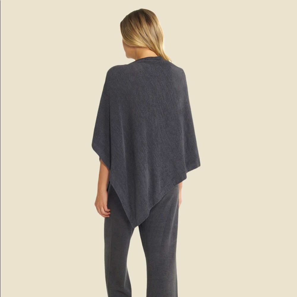 Barefoot Dreams UltraLite Poncho